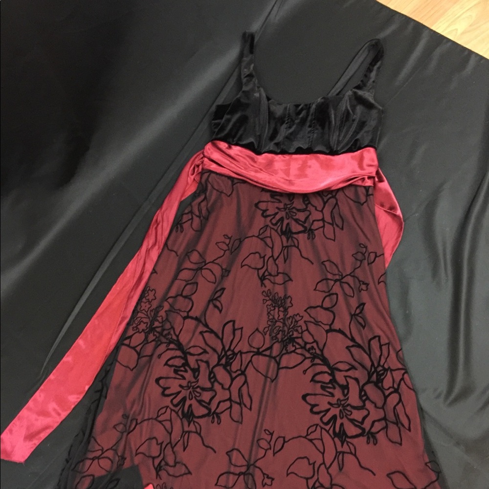 Studio Y spaghetti strap dress